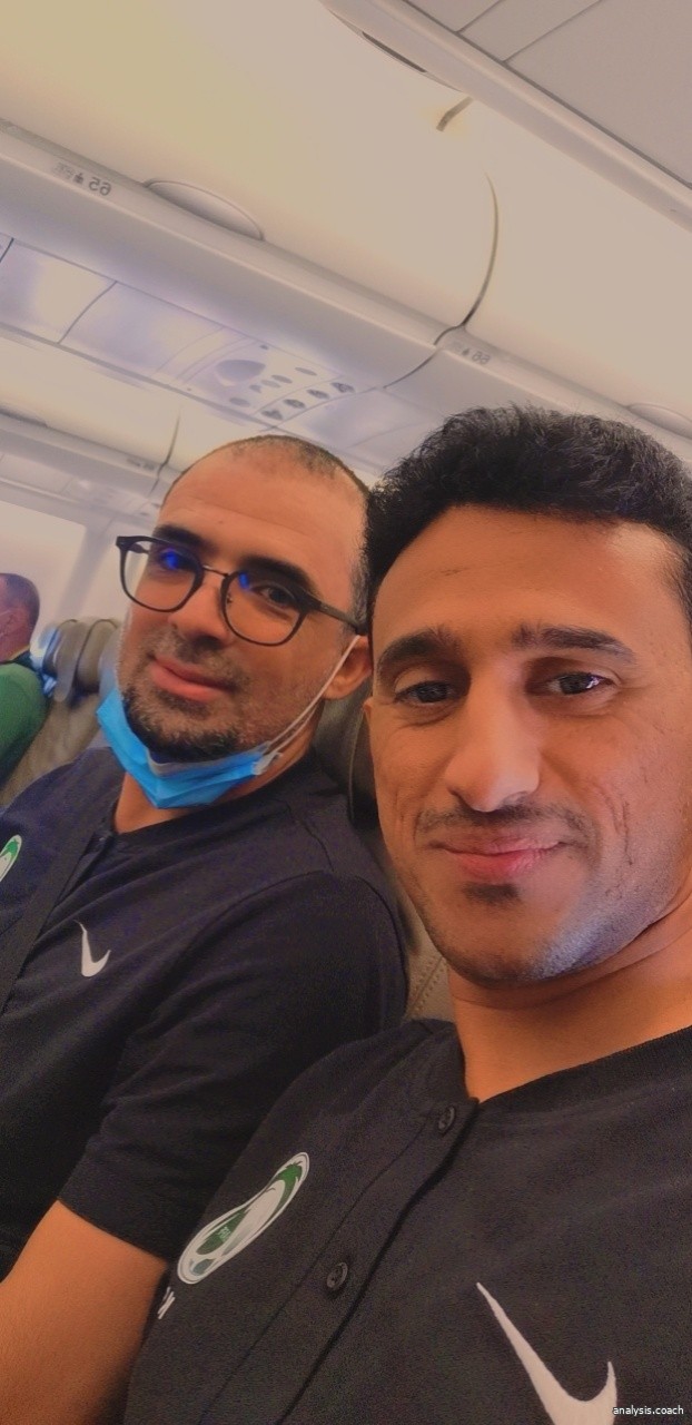 برفقة الكابتن سالم نصيري مساعد مدرب المنتخب السعودي للناشئين
